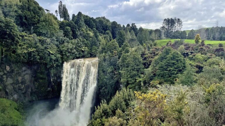Omaru Falls Waikato New Zealand